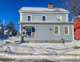 15 Weston St in Augusta, ME - Building Photo