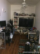 64 Hemenway St in Boston, MA - Building Photo