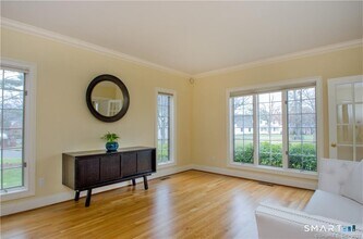 4 Buckingham Ln in West Hartford, CT - Building Photo - Building Photo