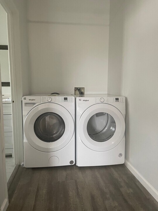 1635 E Washington Blvd, Unit 1635 #A in Pasadena, CA - Building Photo