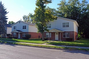 107-111 E Madison Ave in Springfield, OH - Building Photo