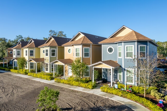 505-553 Sunbranch Ln