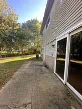 5015 Abbydale Ct in Louisville, KY - Building Photo - Building Photo