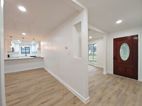 4106 Clovernook Ln in Seabrook, TX - Building Photo - Building Photo