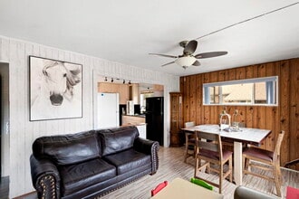 10853 Pearl Ct in Northglenn, CO - Foto de edificio - Building Photo