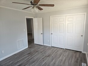 617 Chitwood Dr in Lafayette, TN - Building Photo - Building Photo