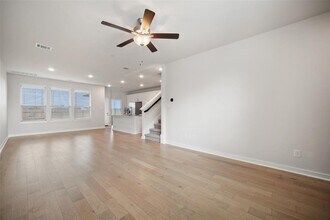 2500 Forest Creek Dr in Round Rock, TX - Building Photo - Building Photo