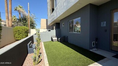 3150 E Glenrosa Ave in Phoenix, AZ - Building Photo - Building Photo