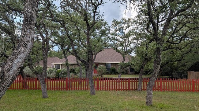 2738 Oak Haven in San Marcos, TX - Building Photo - Building Photo