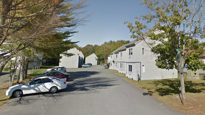 1Cross Drive in Orono, ME - Building Photo
