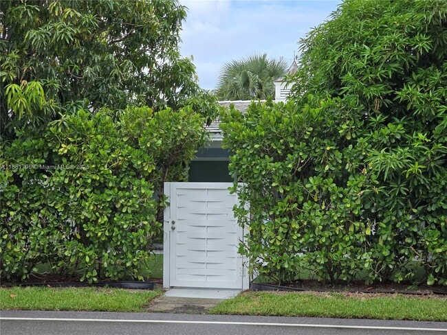 property at 340 Bamboo Rd