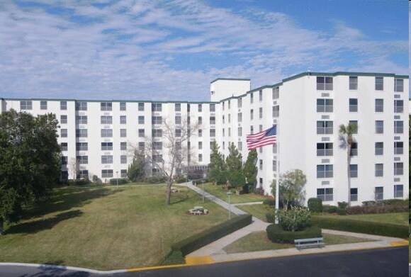 Asbury Apartments in Cocoa, FL - Foto de edificio - Building Photo