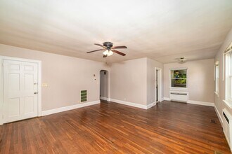 3117 Sterling Point Dr in Portsmouth, VA - Building Photo - Building Photo