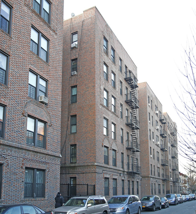 1010 Lincoln Pl in Brooklyn, NY - Building Photo - Building Photo