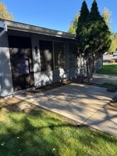 1700 NE Wells Acres Rd in Bend, OR - Building Photo - Building Photo