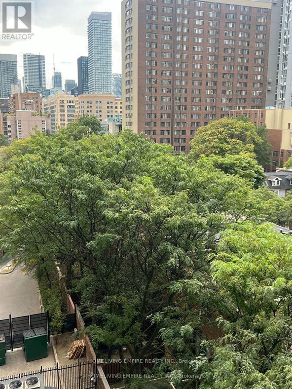 308 Jarvis St in Toronto, ON - Building Photo - Building Photo