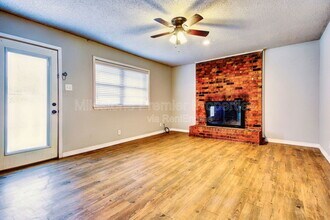 624 Patricia Dr in Sherman, TX - Building Photo - Building Photo