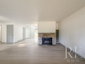 2974 SE Amelia Ct in Port Orchard, WA - Building Photo - Building Photo