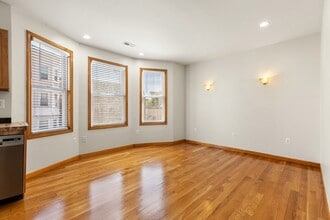 609-611-611 Dorchester Ave in Boston, MA - Building Photo - Building Photo