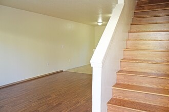 3548 SE 119th Ave in Portland, OR - Building Photo - Building Photo