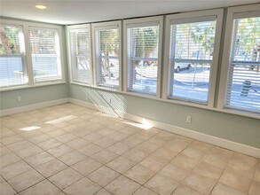 12217 Sunshine Ln in Treasure Island, FL - Building Photo - Building Photo