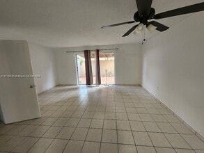 8171 NW 8th St in Miami, FL - Building Photo - Building Photo