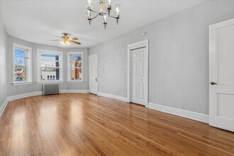 5033 W Cullom Ave in Chicago, IL - Building Photo - Building Photo