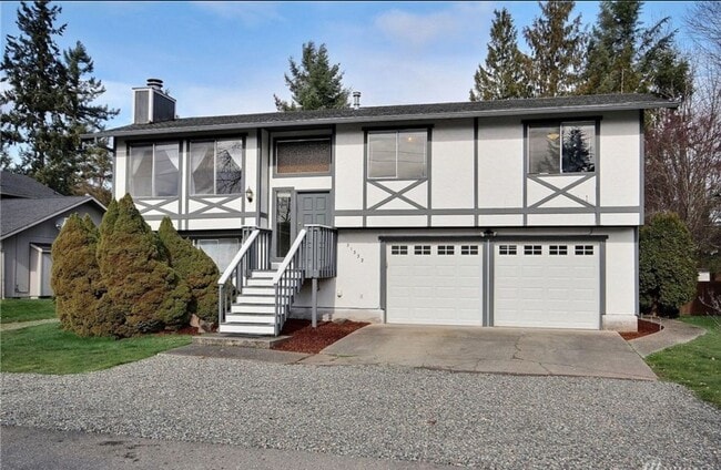 property at 21332 SE 271st Pl