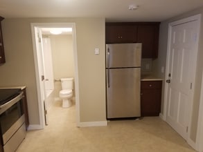 68 Pearl St in Middleboro, MA - Foto de edificio - Building Photo