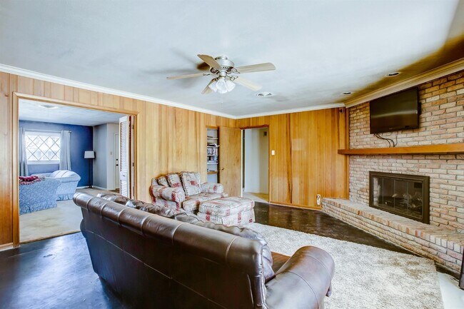 5211 17th St in Lubbock, TX - Building Photo - Building Photo