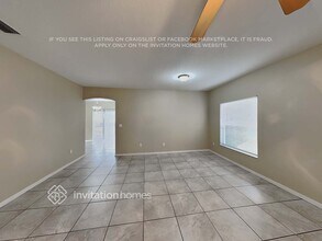 10851 Newbridge Dr in Riverview, FL - Building Photo - Building Photo