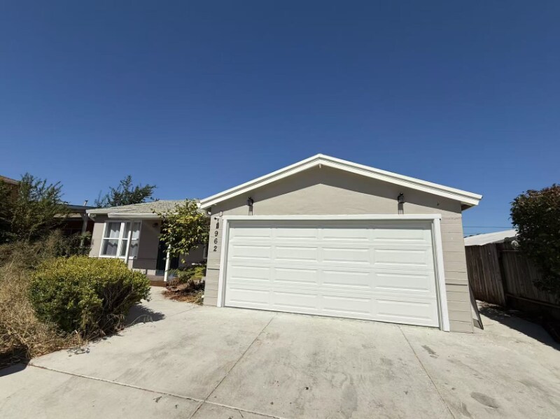 1962 Griffin Dr in Vallejo, CA - Building Photo