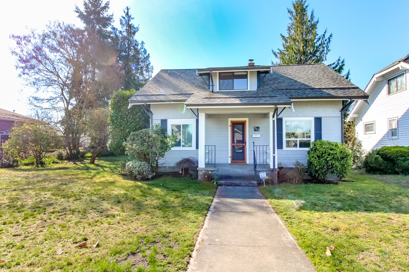 714 S 51st St in Tacoma, WA - Building Photo