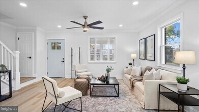 2529 Liberty Pkwy in Dundalk, MD - Building Photo - Building Photo