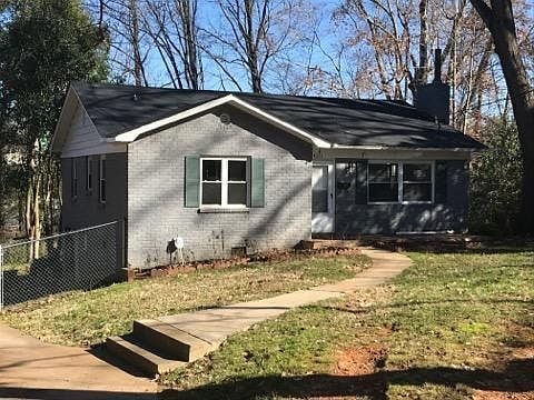 4025 Hiddenbrook Dr
