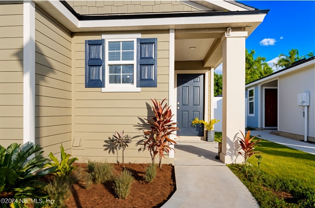 6021 Bucking Bronco Dr in Jacksonville, FL - Building Photo - Building Photo