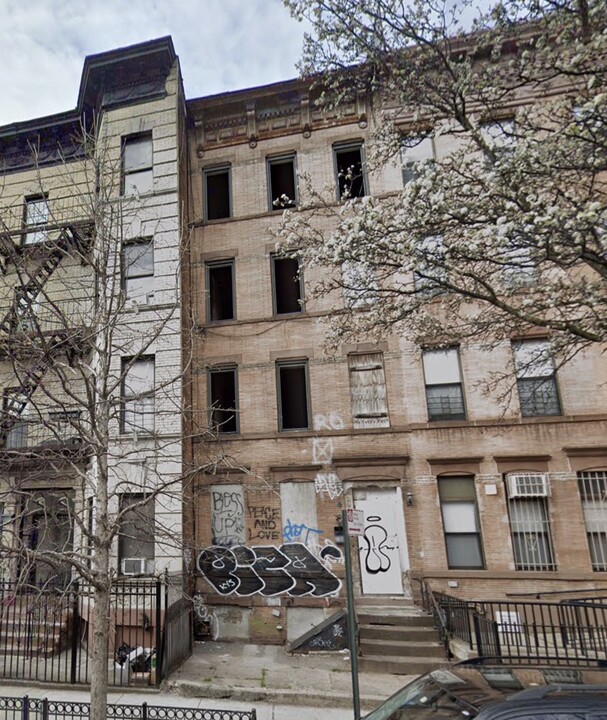 769 Mac Donough St in Brooklyn, NY - Building Photo