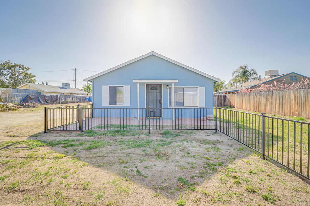 622 Huskey Dr in Bakersfield, CA - Building Photo