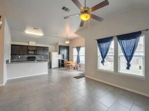 3635 WL Breeding Dr in Corpus Christi, TX - Building Photo - Building Photo