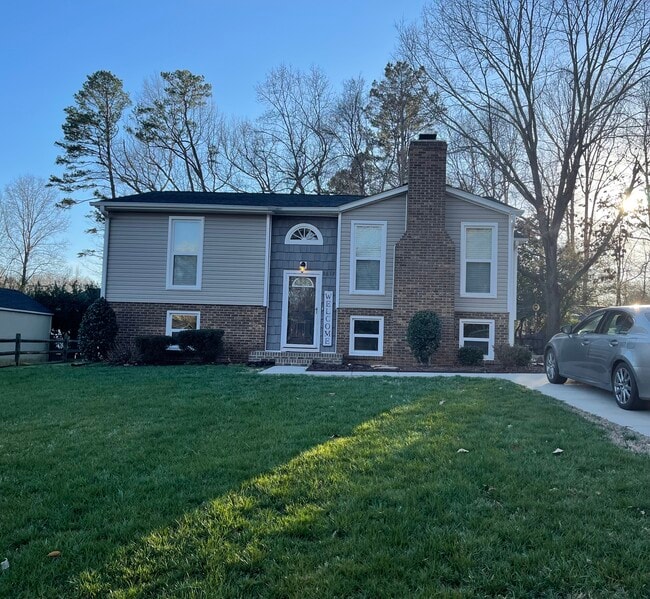 property at 8632 Conklin Pl