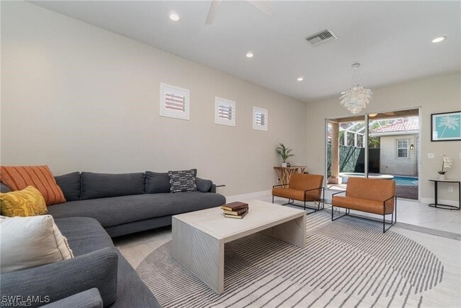 property at 13965 Avon Park Cir