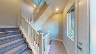 44819 S Grimmer Blvd, Unit 44819 S Grimmer Blvd in Fremont, CA - Building Photo - Building Photo