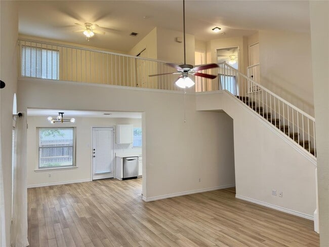11505 Bruce Jenner Ln in Austin, TX - Building Photo - Building Photo