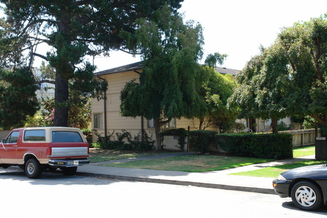 600 19th Ave in San Mateo, CA - Building Photo - Building Photo