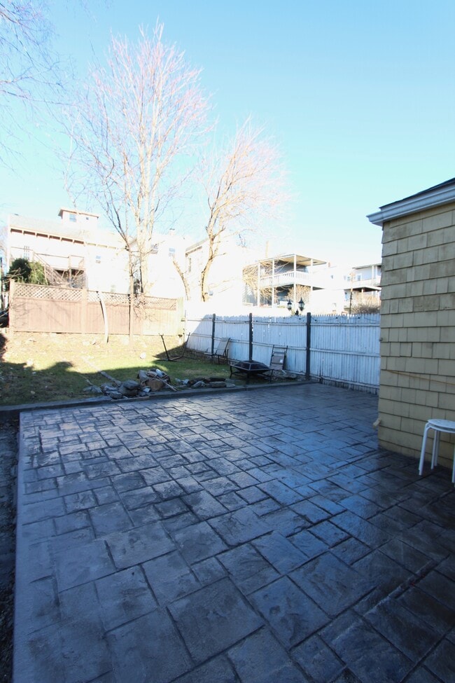 126 Saratoga St, Unit 001F