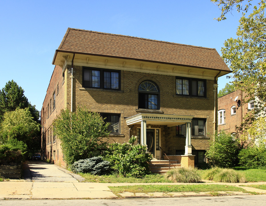 1732 Coventry Rd in Cleveland Heights, OH - Building Photo