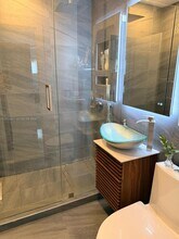 1001 NE 10th St in Hallandale Beach, FL - Building Photo - Building Photo