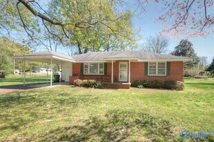 2803 Mallory Ave NW in Huntsville, AL - Building Photo