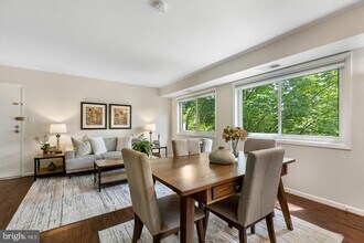 3330 S 28th St in Alexandria, VA - Building Photo - Building Photo