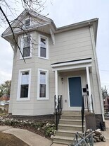 3 E Overlea Ave, Unit 2 in Baltimore, MD - Building Photo